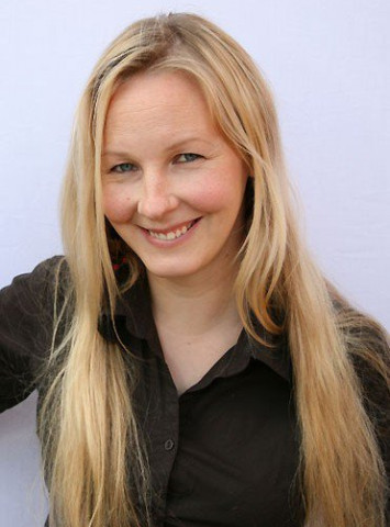 Dr. Virpi Lummaa Dr. Virpi Lummaa